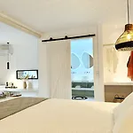 Myconian Theros Luxury Aparthotel Ano Mera