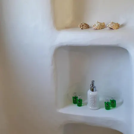 Myconian Theros Luxury Otel