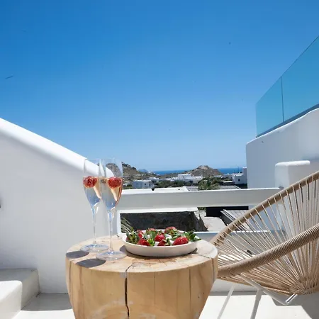 Otel Myconian Theros Luxury *