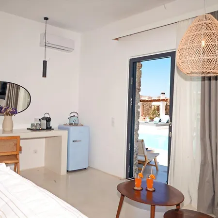 Myconian Theros Luxury *