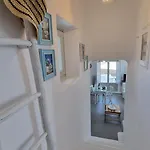 Myconian Theros Luxury Suites Aparthotel 4*