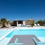 Aparthotel Myconian Theros Luxury Suites 4*