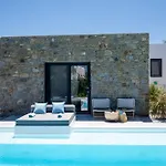 Myconian Theros Luxury Suites Aparthotel Ano Mera