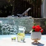 Myconian Theros Luxury Suites 4* Ano Mera