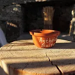 Myconian Theros Luxury Suites 4*