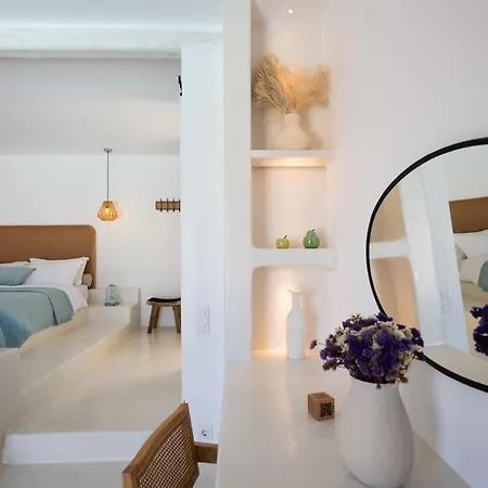 Myconian Theros Luxury Hotel *