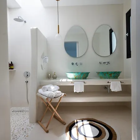 Myconian Theros Luxury Hotel