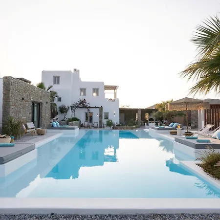 Myconian Theros Luxury Ξενοδοχείο με διαμερίσματα Άνω Μερά