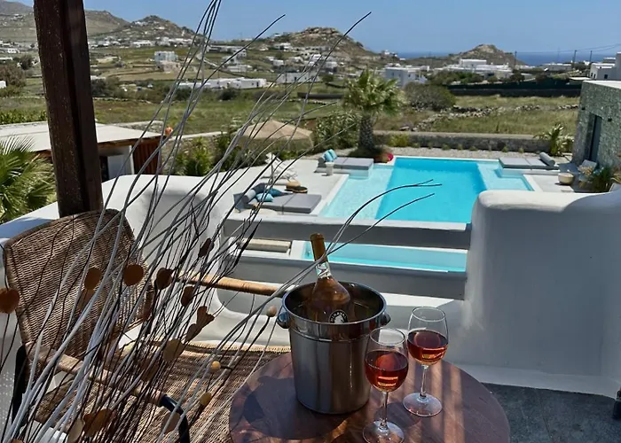 Апарт-отель Myconian Theros All Suite Hotel 4*