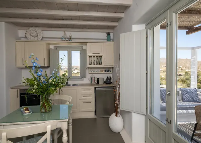 Myconian Theros Luxury Suites