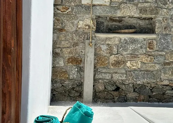 Myconian Theros Luxury Aparthotel Ano Mera