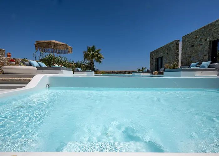 Myconian Theros Luxury Suites Aparthotel 4*