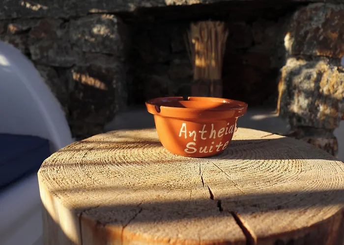 Myconian Theros Luxury Suites 4*